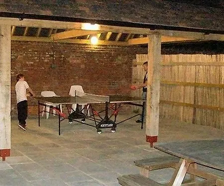 Palace Farm Hostel & Campsite-2